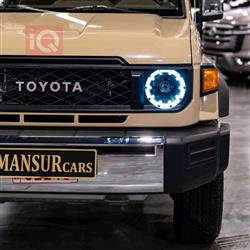 Toyota Land Cruiser 76